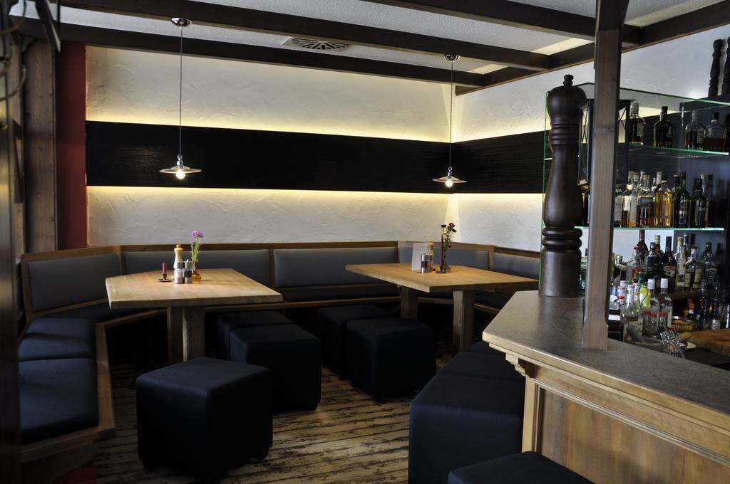Rennsteighotel Herrnberger Hof 노이하우스암렌웨그 외부 사진